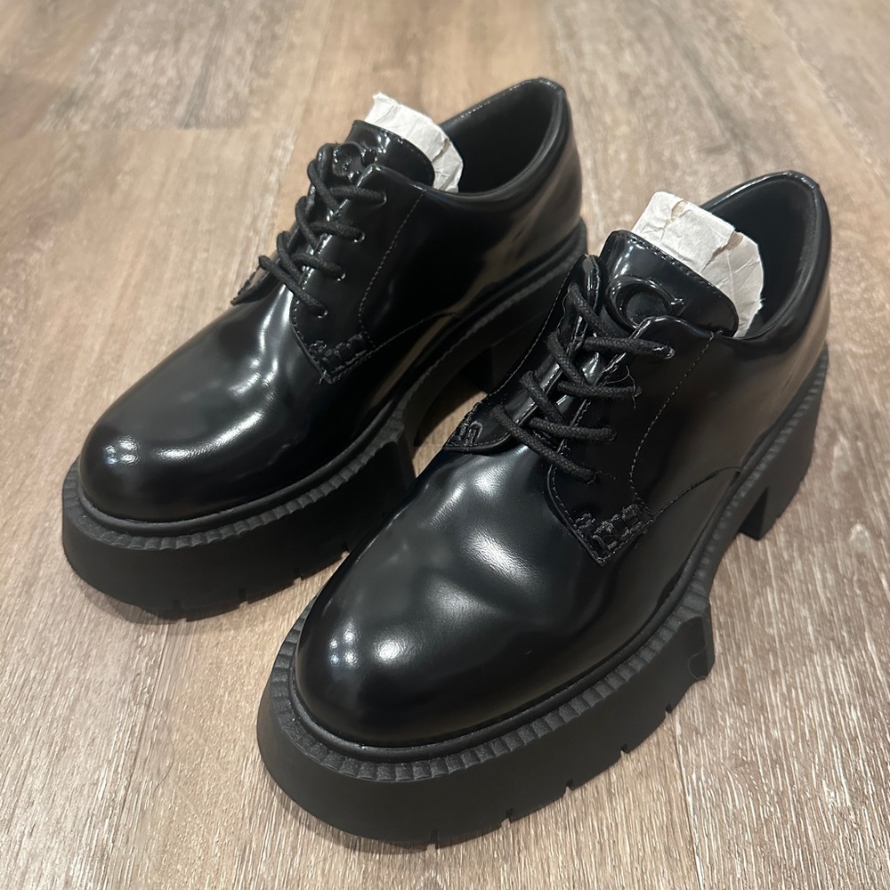 Coach NIB Black Women's Oxford Shoes